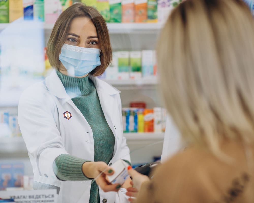“Farmacia de la Mujer” cuenta con todo lo necesario para ellas y da espacio a emprendedores