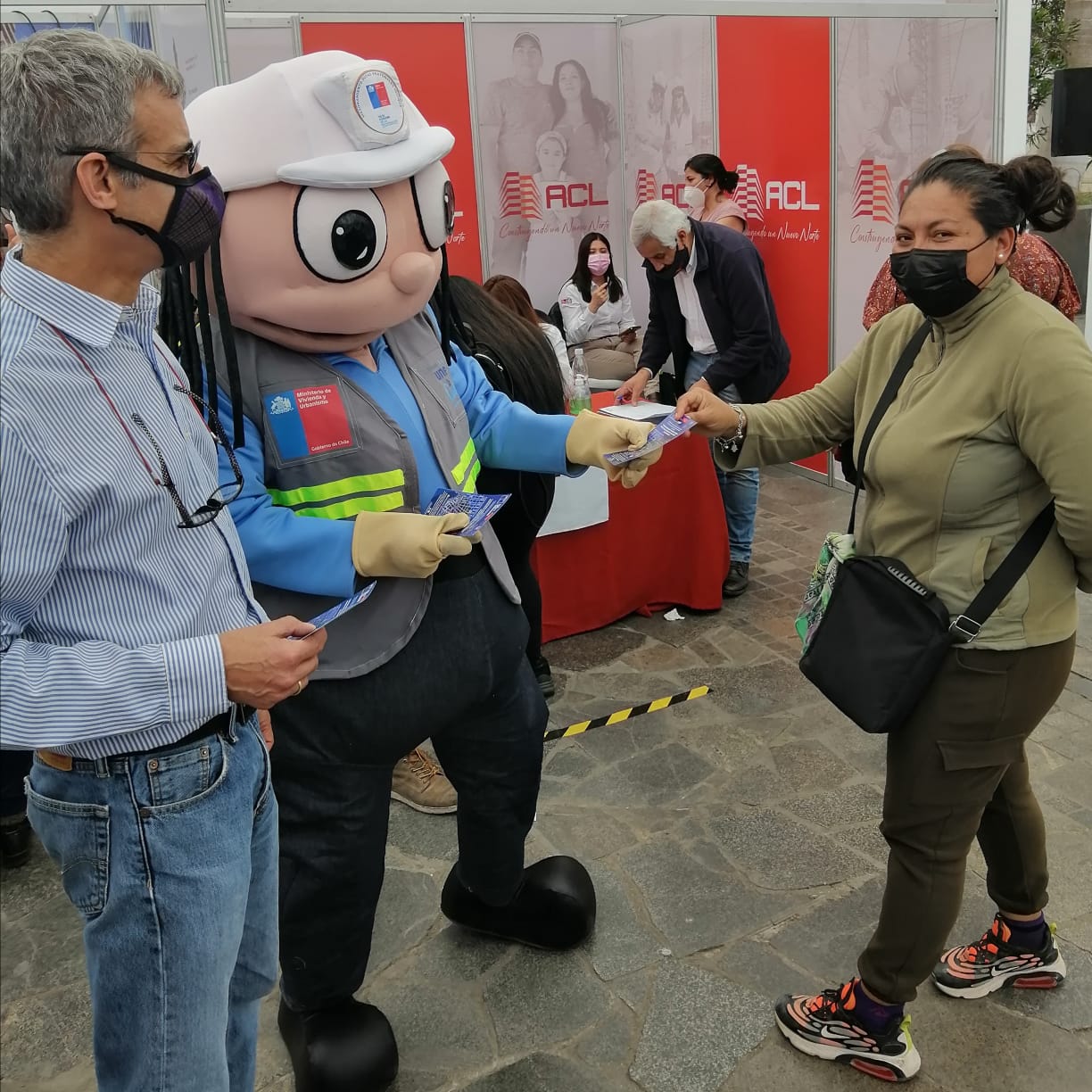Minvu Tarapacá y «Don Urbano» dan el vamos al Mes de la Ciudad