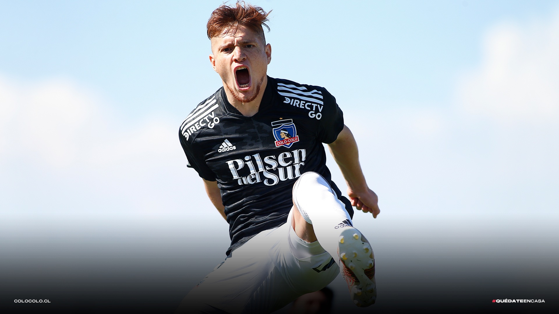 Colo Colo ganó a Palestino 2-1 y sigue firme en la punta
