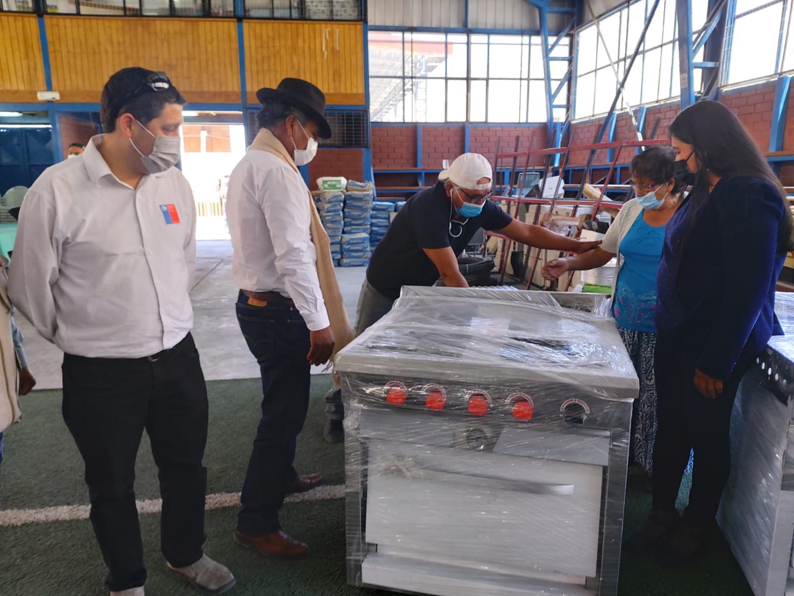 Emprendedores indígenas reciben subsidios mediante el convenio CONADI y la Municipalidad de Camiña