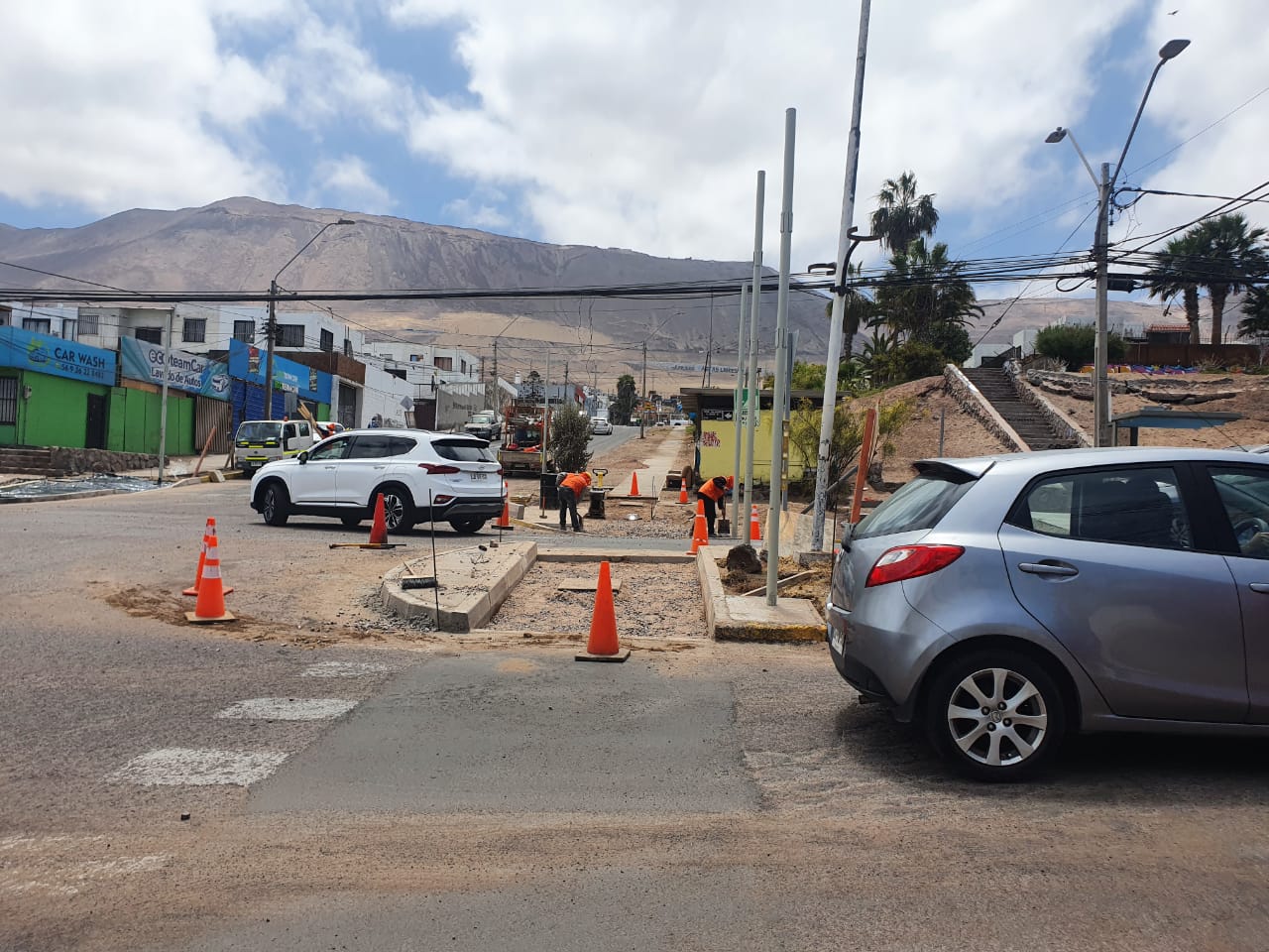 Subsecretario de Transportes visitó obras de instalación de nuevos semáforos en Iquique
