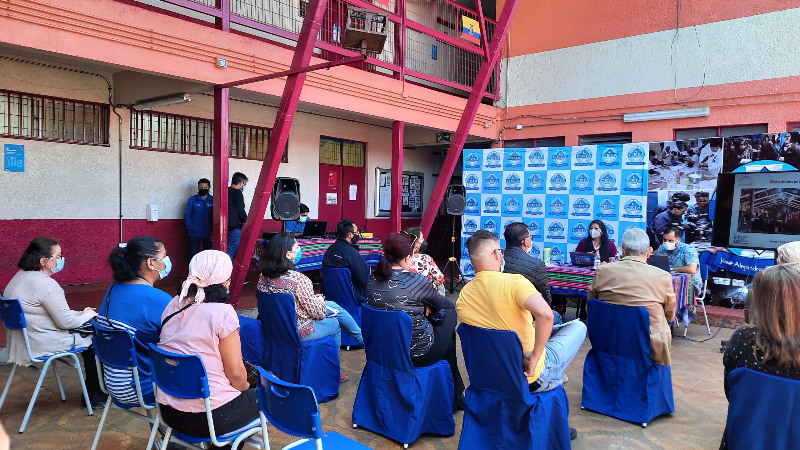 Llegar al máximo de los territorios regionales  y difusión de mecanismos de participación orientó a la  convencional Alejandra Flores