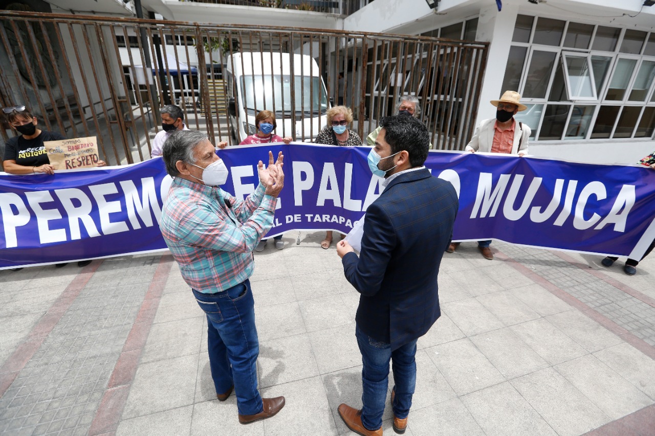 Gremios y vecinos piden intervención del Gobernador ante construcción del edificio de la Contraloría de Tarapacá
