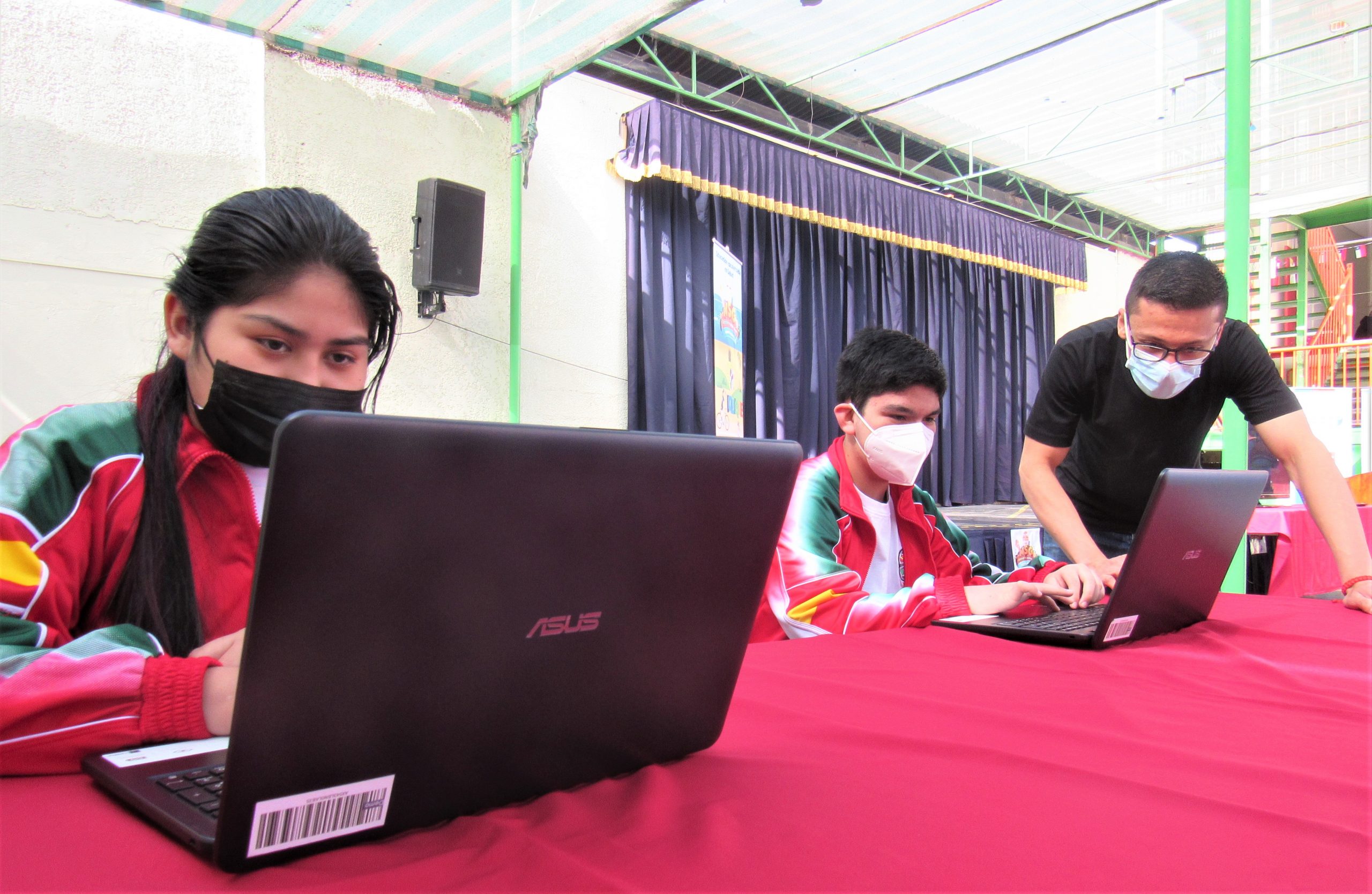 Desarrollan video juego para prevenir obesidad en escolares
