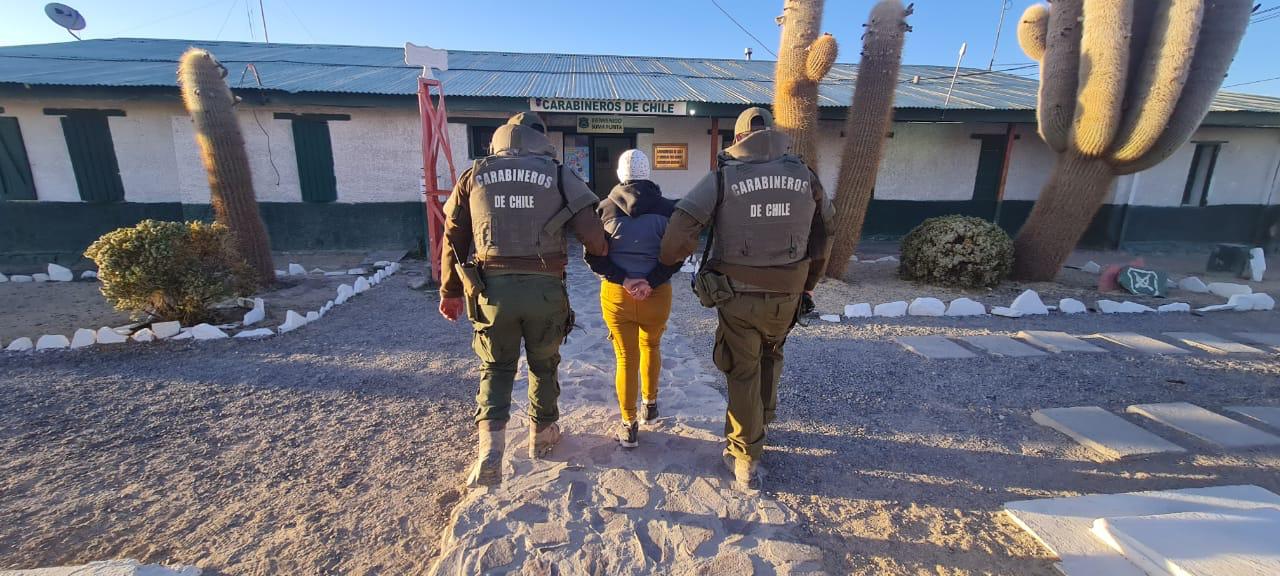 Dos detenidos por tráfico de drogas en área fronteriza de Colchane