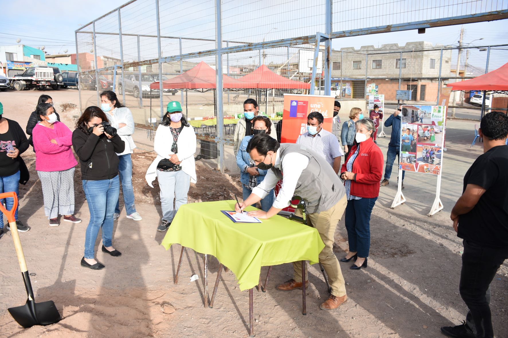 Con Hito de Primera Piedra “Quiero Mi Barrio” junto a vecinos de Nueva Esperanza dieron el vamos a “Obra de Confianza”