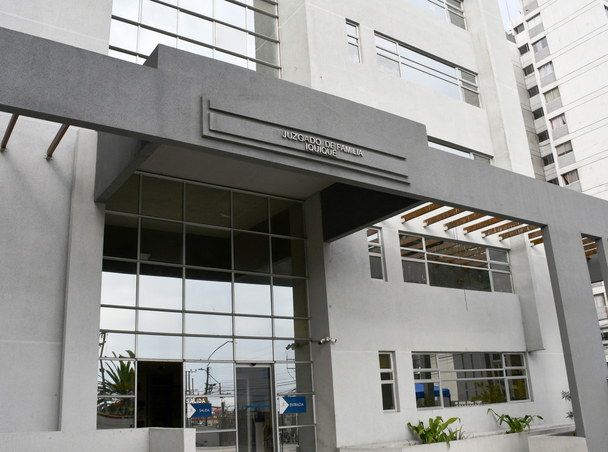 Juezas de Familia de Iquique y Pozo Almonte coordinan acciones para mejorar abordaje de situación de adolescentes no acompañados