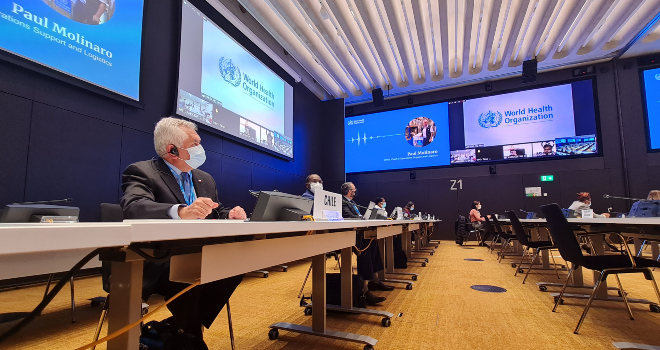 Ministro Enrique Paris participa en Sesión Extraordinaria de Asamblea de la OMS