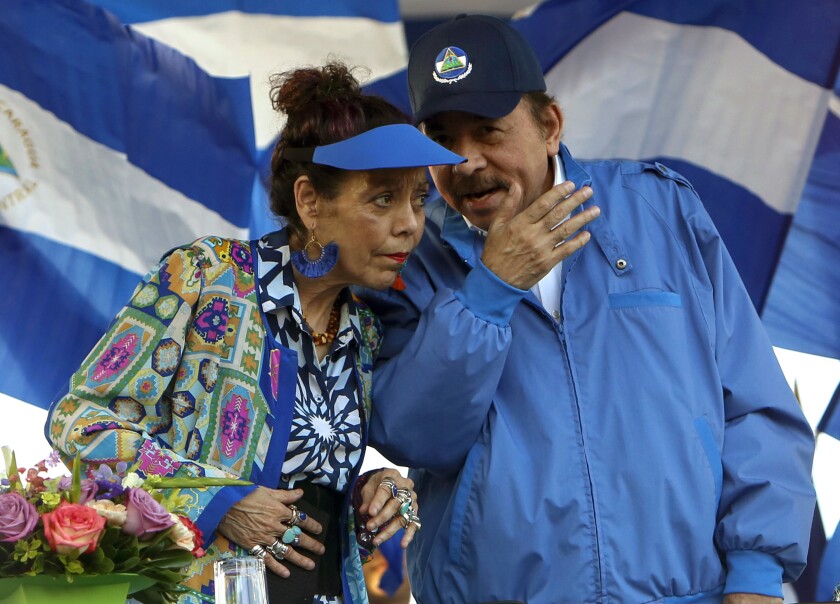 La guinda de la torta: Ortega presidente y su esposa vicepresidenta de Nicaragua