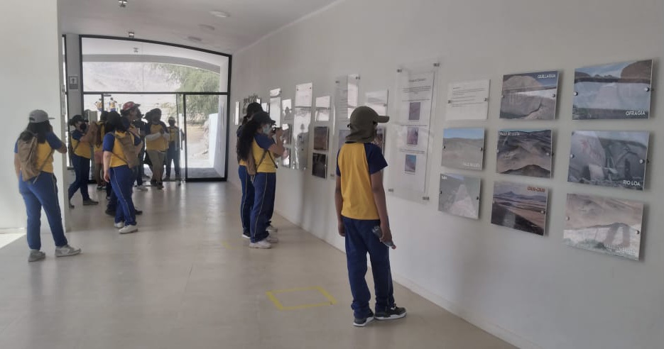 Geoglifos de Pintados recibió a la primera delegación estudiantil en pandemia