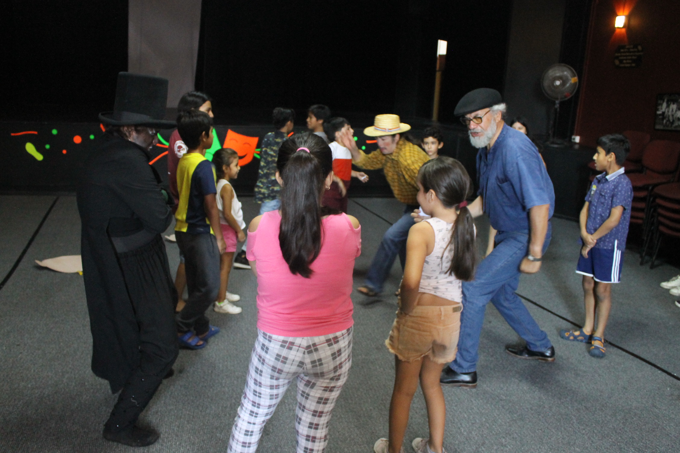 Teatro Universitario Expresión de la Universidad Arturo Prat dictará taller de teatro infantil
