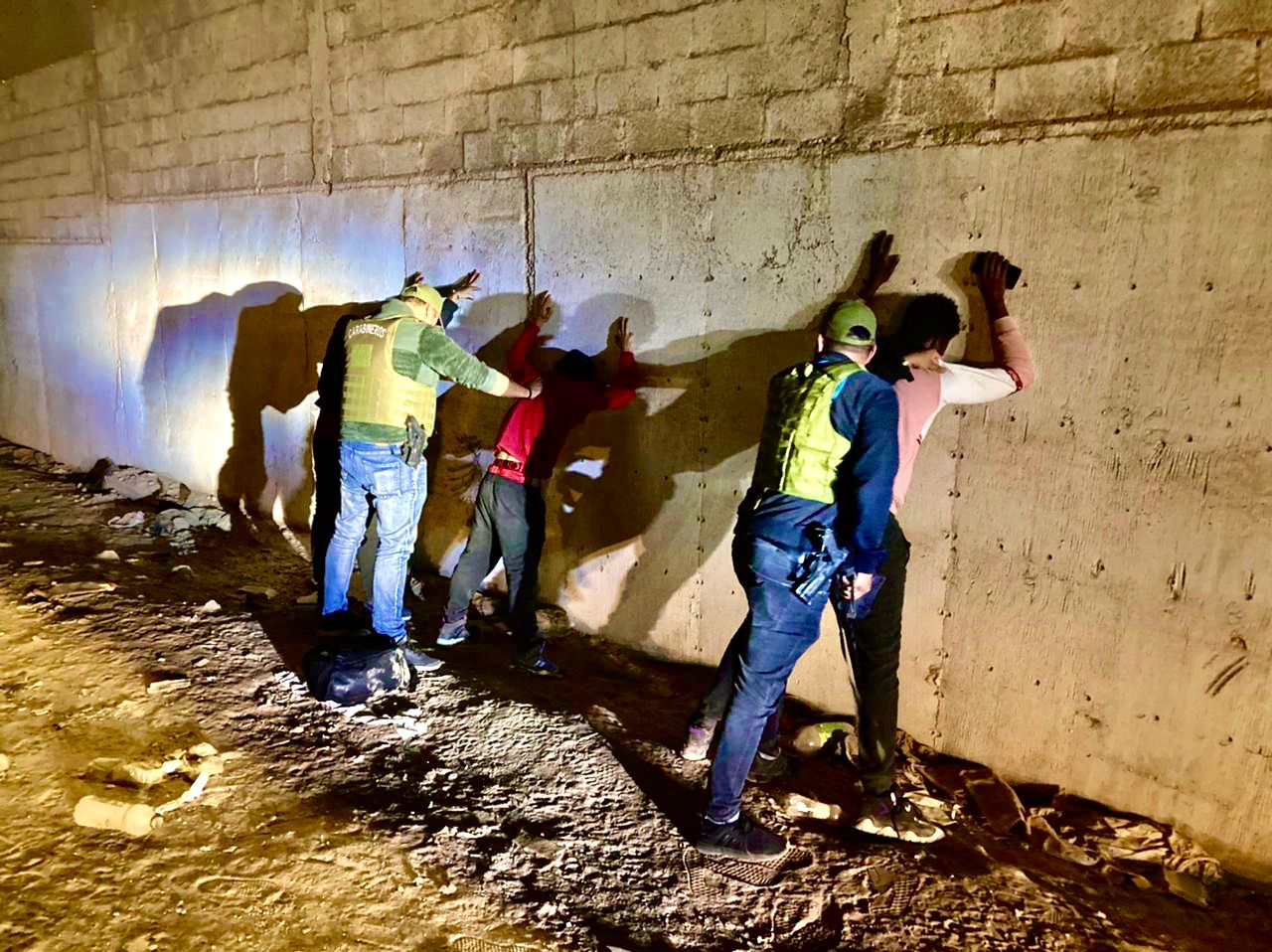 Robo con intimidación a funcionarios de Carabineros de dotación de la SIP Tercera Comisaría de Alto Hospicio