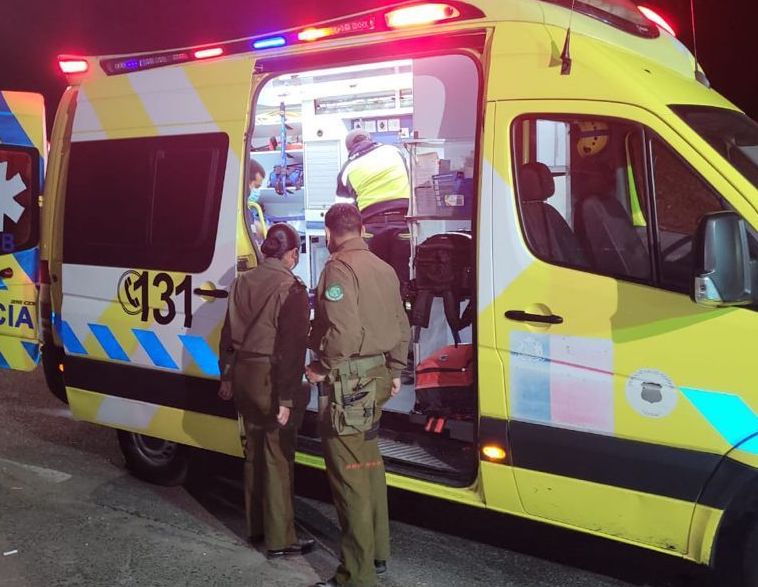 Carabineros asistieron un parto de ciudadana paraguaya que vive en una choza