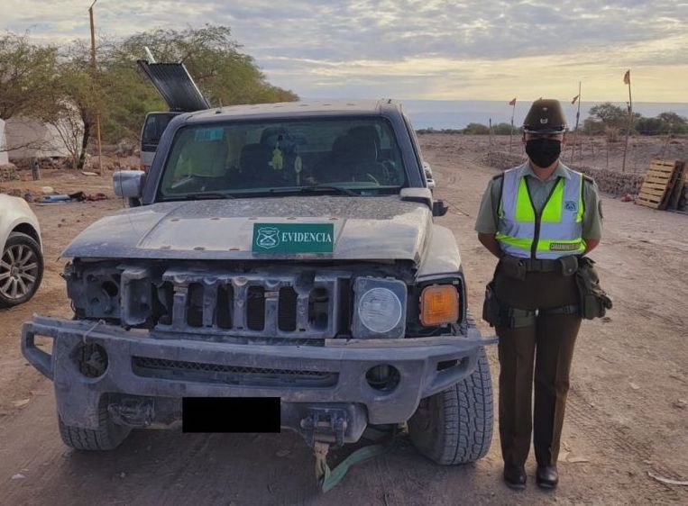 Detenido en La Tirana por robo con intimidación de un Hummer