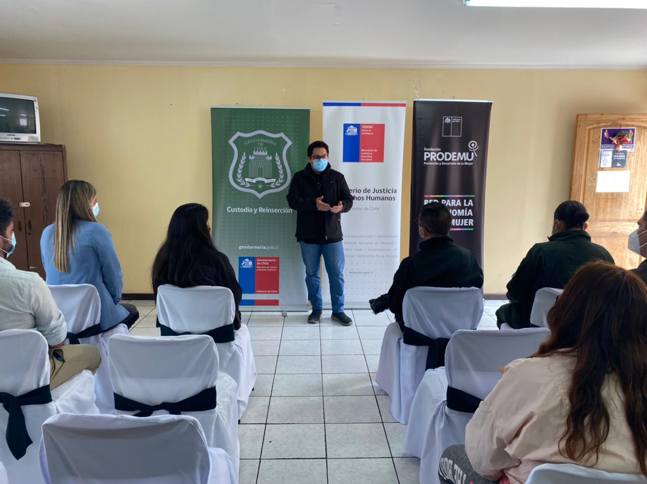 33 mujeres privadas de libertad de Antofagasta y Tocopilla fueron beneficiadas con Programa Odontológico Integral Más Sonrisas del SSA