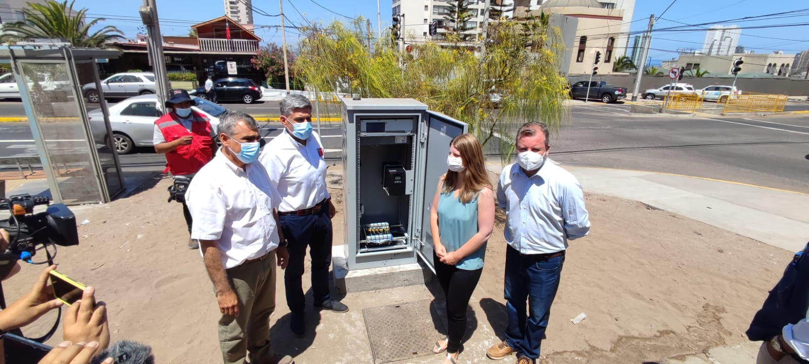 Tres semáforos en los cruces más peligrosos de Iquique ya están habilitados