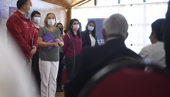 Primera Dama y Ministra Rubilar por voto de personas mayores y con discapacidad: “Tendrán voto preferente durante toda la jornada electoral”