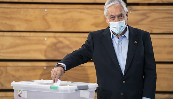 Piñera llama a la participación en segunda vuelta presidencial: “A todo el mundo, hoy día, es su día; se apaga la voz de los candidatos y queremos escuchar fuerte y profunda la voz de la gente”