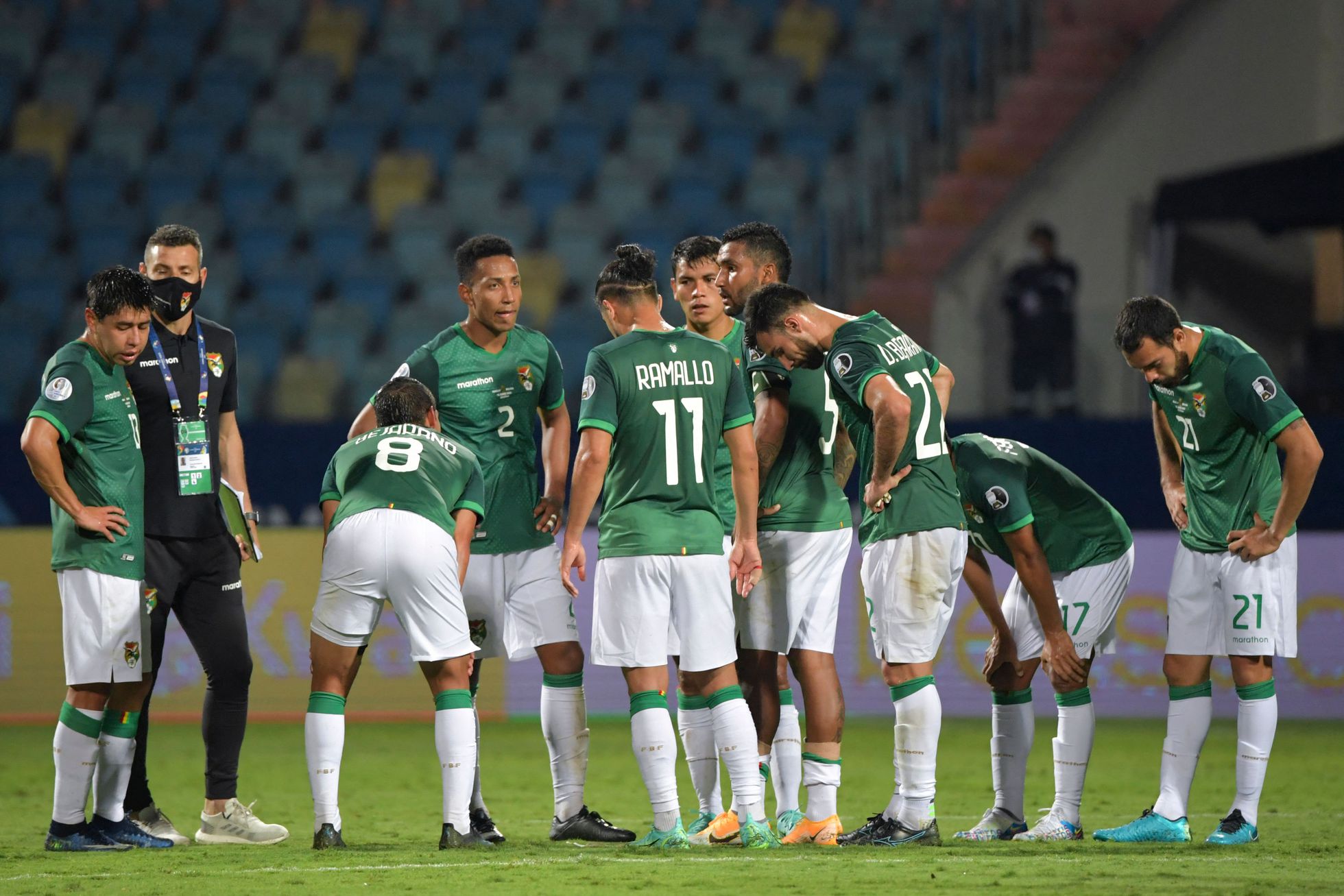 Entrenador de Bolivia advirtió que contra Chile «hay que hacer lo imposible por ganar»