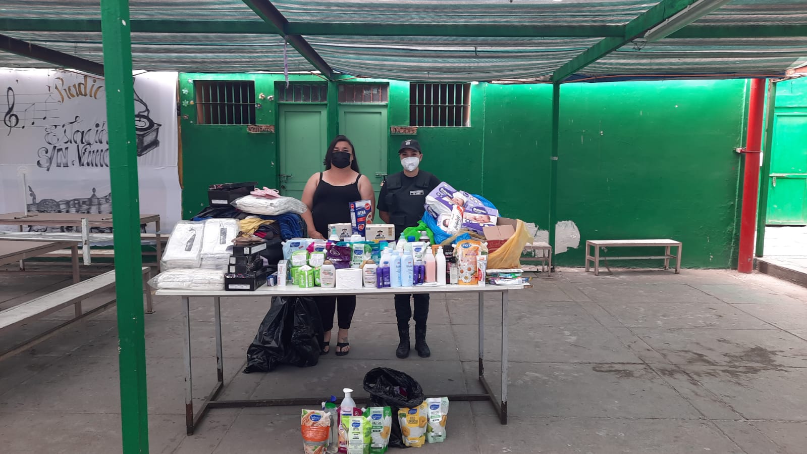 Internos de penales de Iquique y Alto Hospicio ayudan a damnificados 