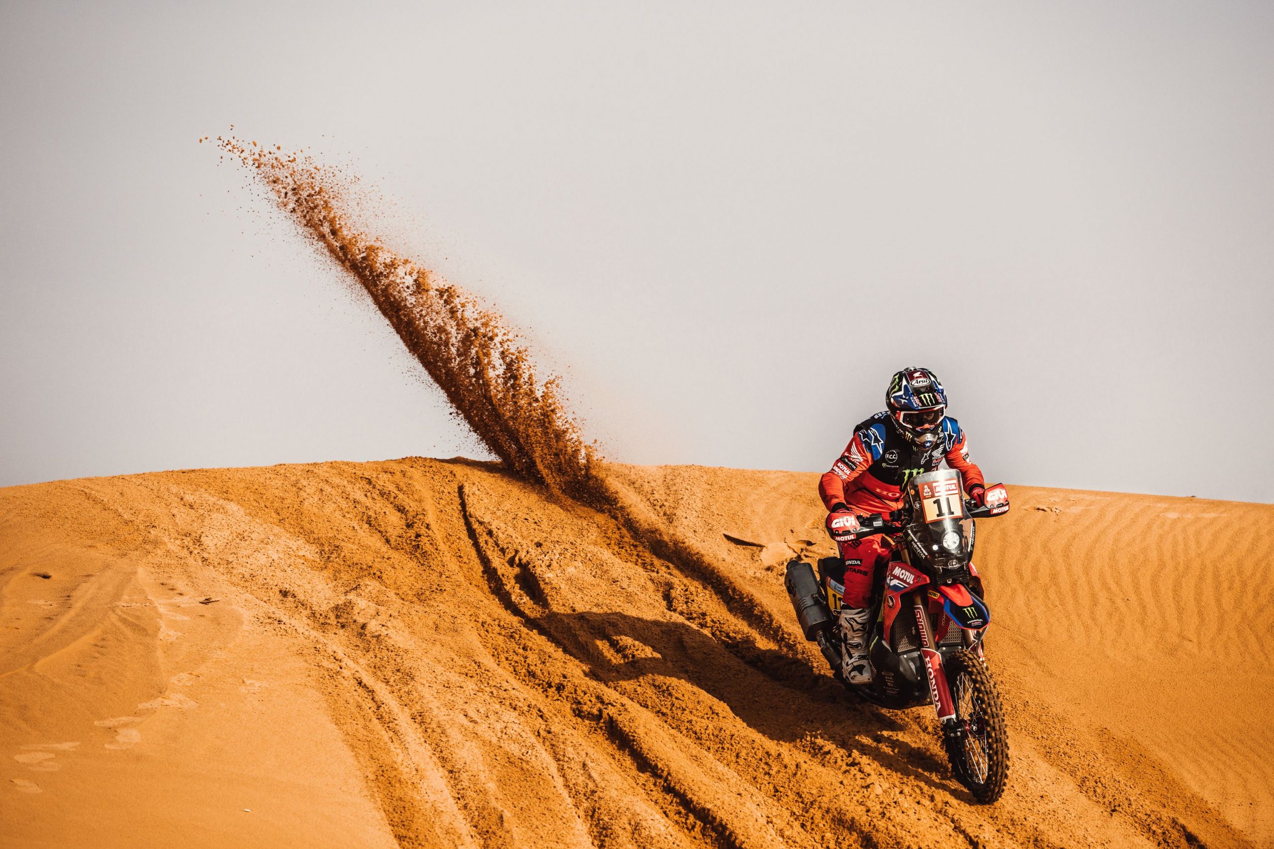 Iquiqueño Nacho Cornejo batalla y logra el triunfo en la etapa 7 del Dakar