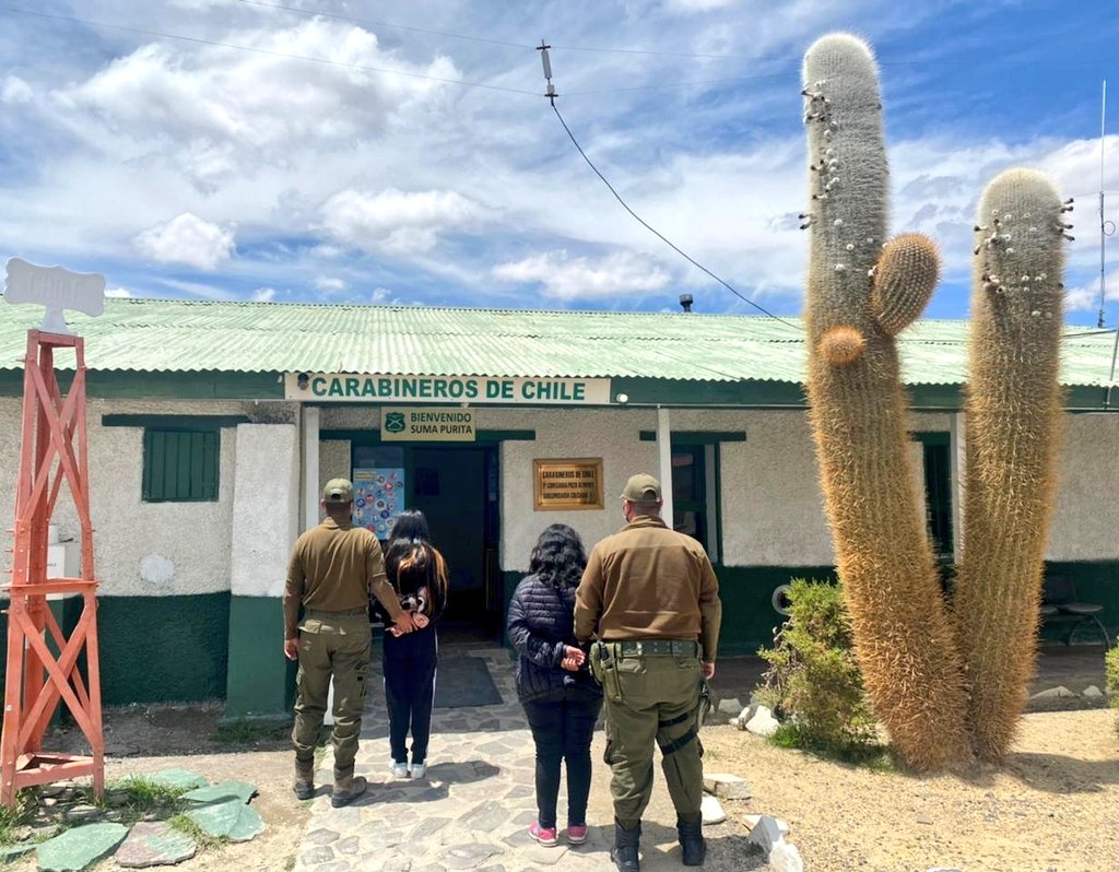 Carabineros detiene a dos bolivianas que transportaban 10 kilos de marihuana