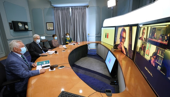 Presidente Piñera encabeza reunión del Consejo Asesor Covid-19