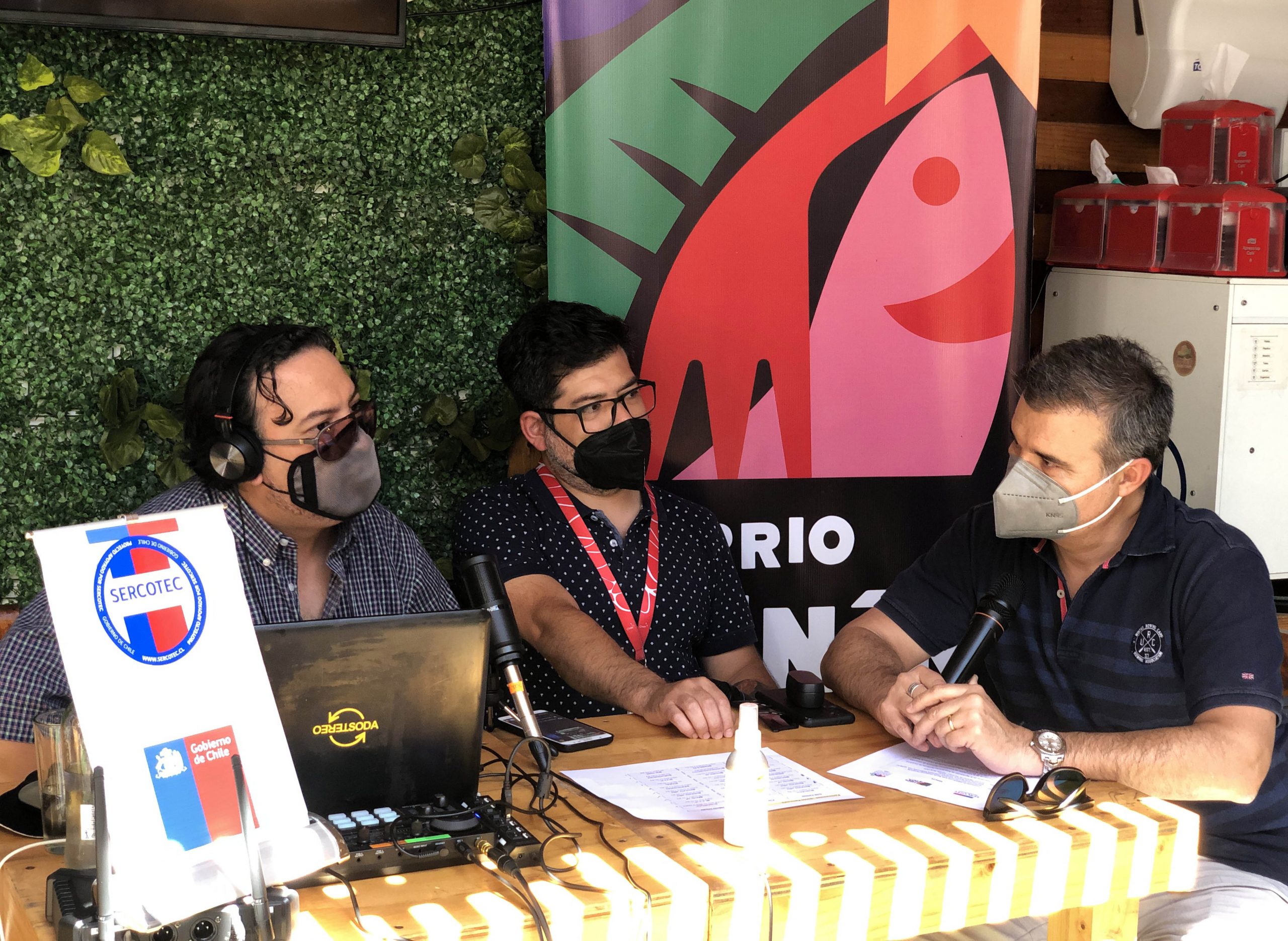 Barrio Comercial Península lanza su plataforma web gracias a programa de SERCOTEC