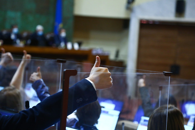 Cámara de Diputados aprueba viabilidad para analizar quinto retiro