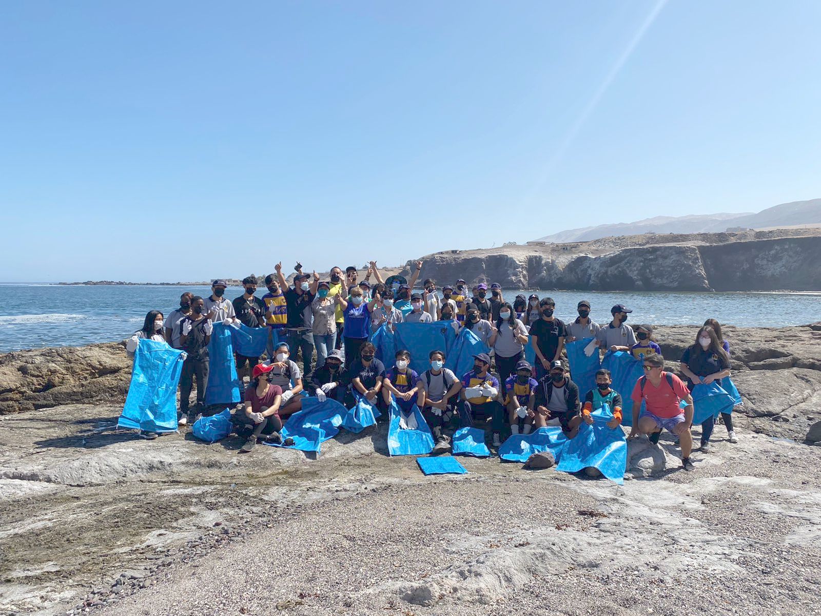 Limpieza de playa liderada por Camanchaca Pesca Norte recolectó una tonelada de desechos en Iquique￼