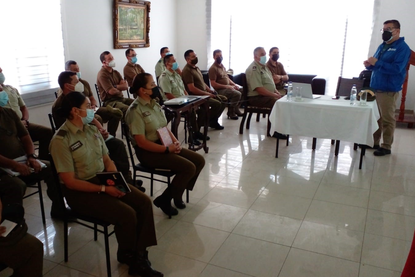 Carabineros de El Tamarugal revisaron los derechos de las personas en el ámbito de la migración