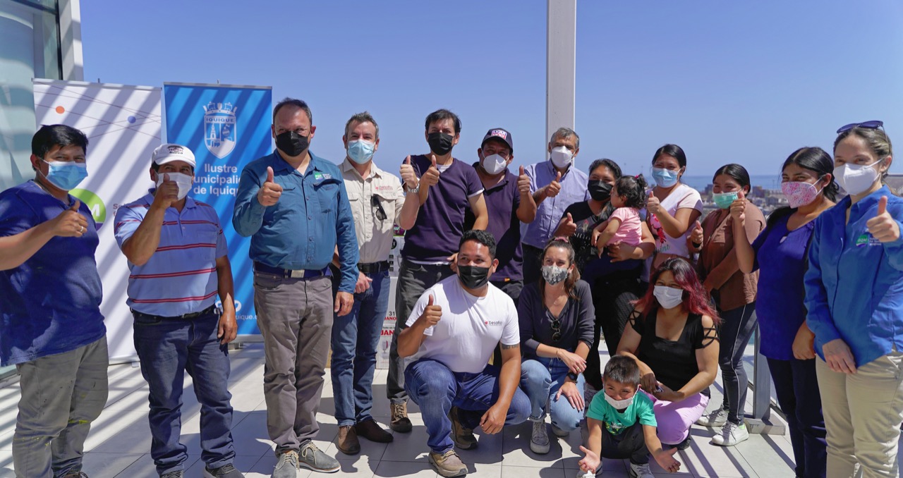 100 emprendedores de Laguna Verde recibieron implementos para reactivar sus negocios