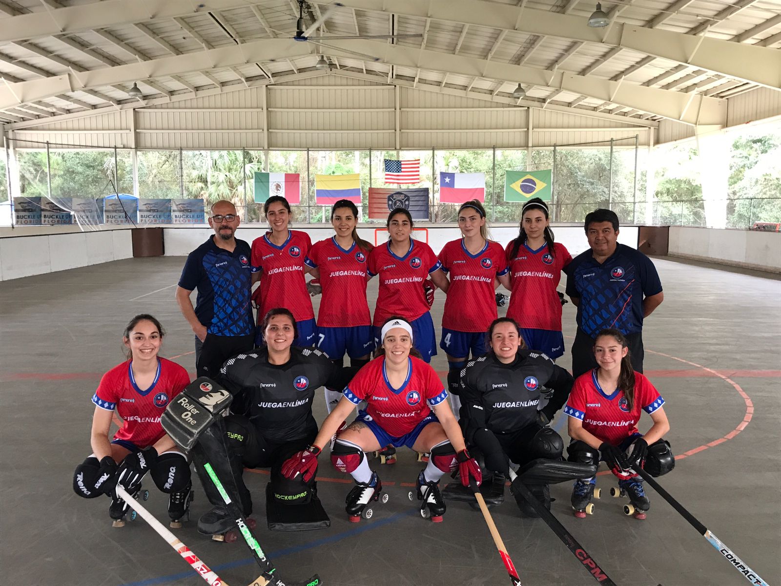 Selecciones de Hockey Patín inician campaña solidaria para solventar su participación en los próximos campeonatos￼