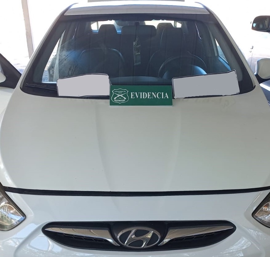 Detenidos por Receptación de Vehículo con encargo de Robo y amenazas de muerte a Carabineros