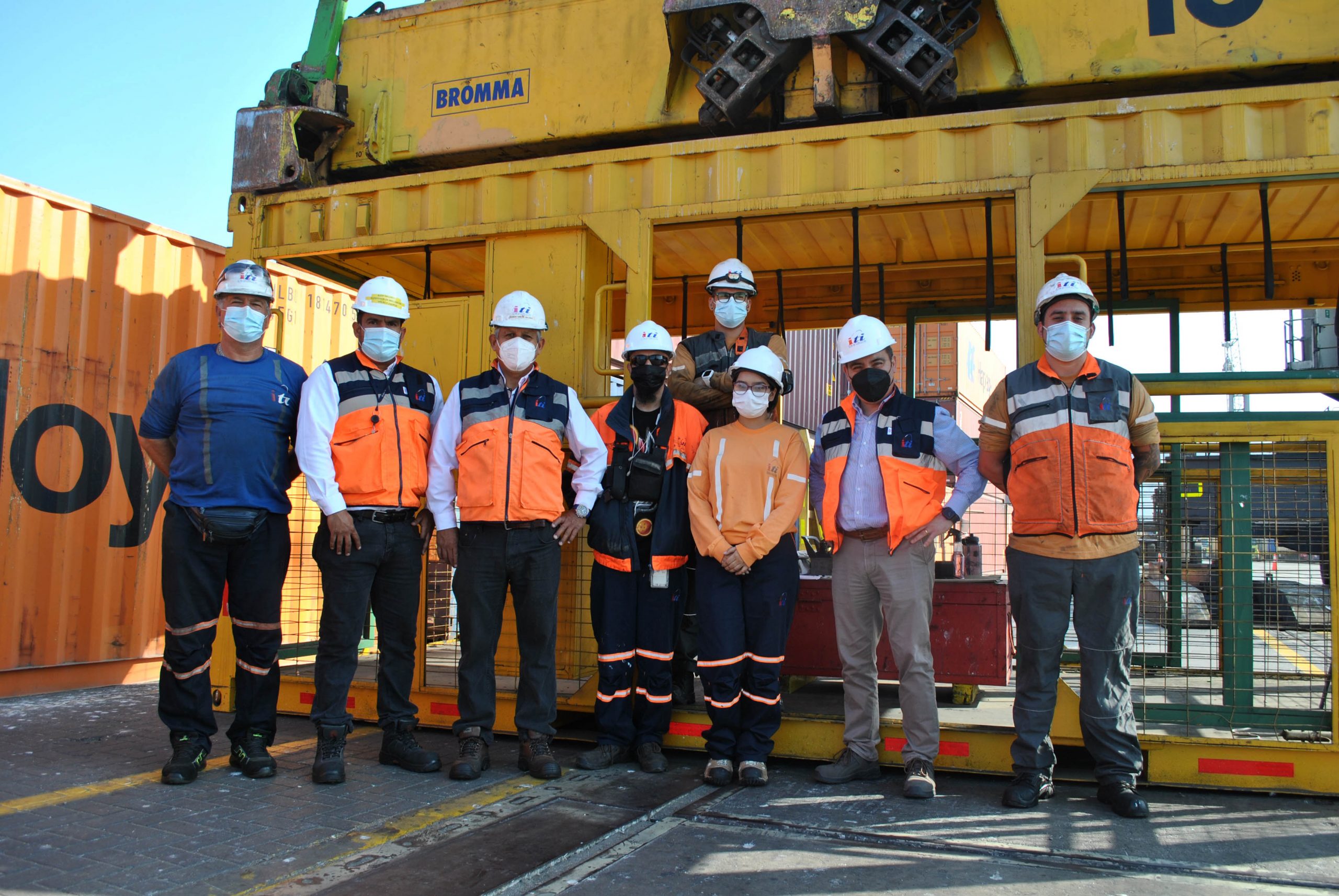 Iquique Terminal Internacional (ITI) incorporó más de 20 alumnos a prácticas profesionales en el Puerto