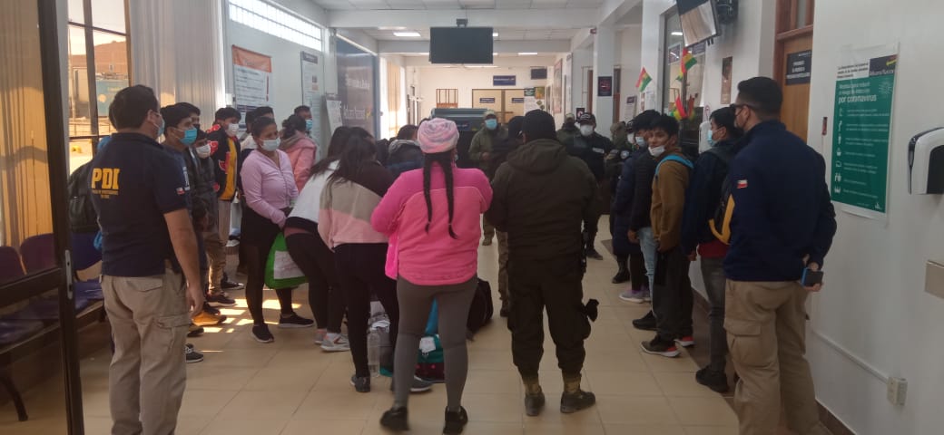 PDI Tarapacá materializó 25 expulsiones judiciales de ciudadanos extranjeros por avanzada fronteriza de Colchane