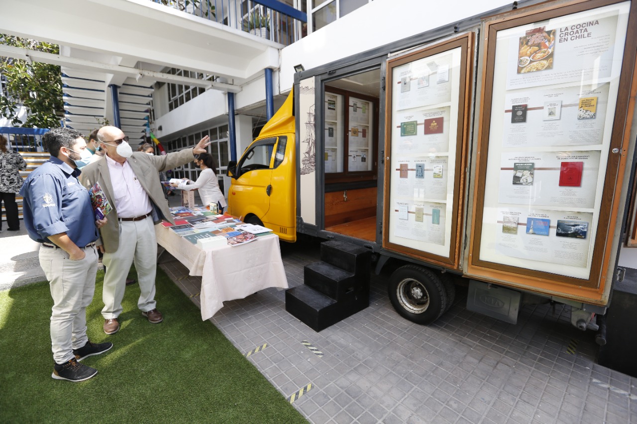 Gobierno Regional de Tarapacá abrió sus puertas para celebrar el Día de la Tierra y el Día del Libro