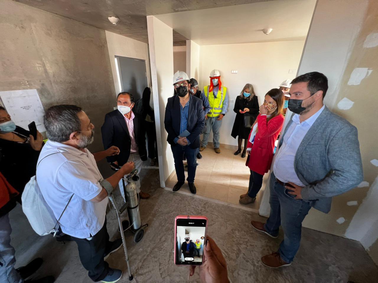 Familias conocieron departamento piloto de proyecto “Cerro Caracol” en comuna de Alto Hospicio