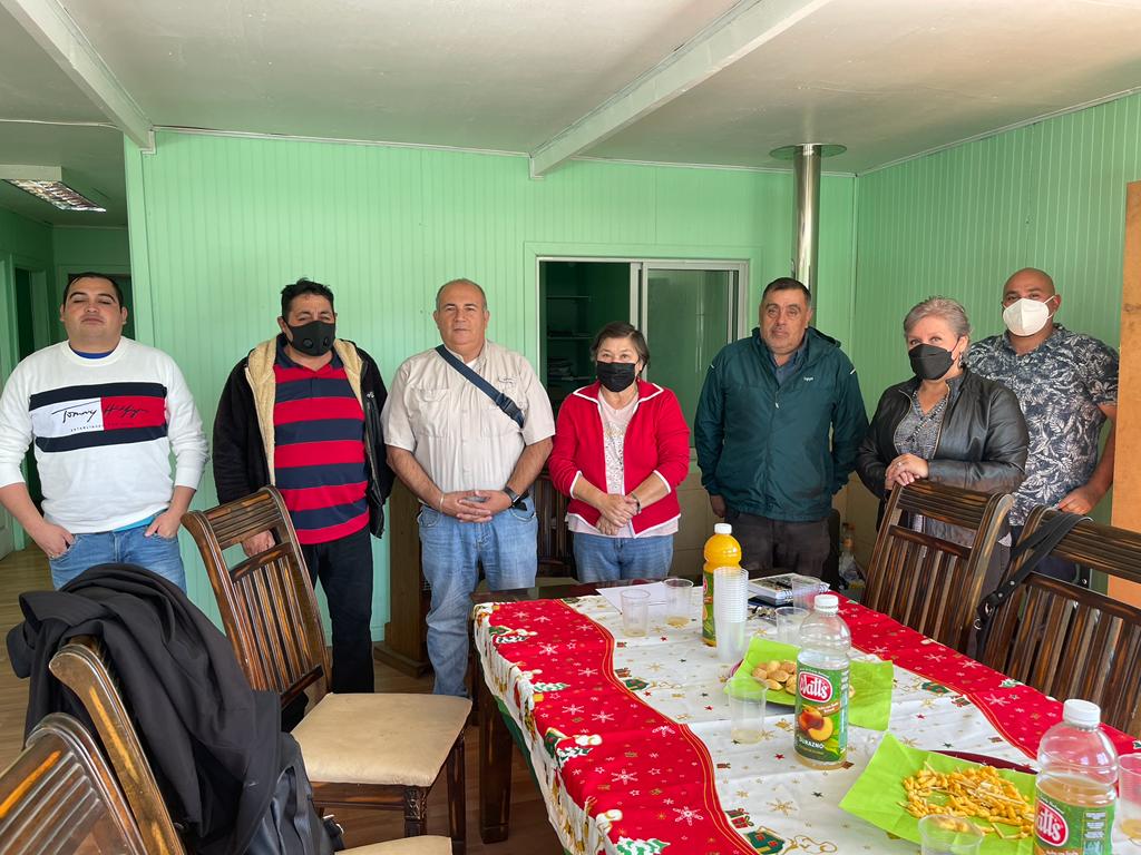 Presidenta de Comisión Pesca de la Cámara continúa diálogo con pescadores artesanales