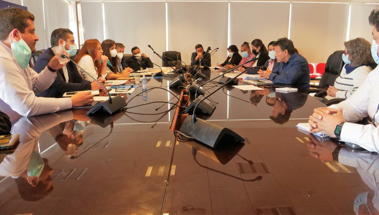 Sesionó mesa técnica por Altos de Playa Blanca, Segunda Etapa