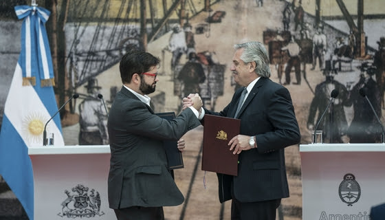 Presidente Boric firma Memorándum de Entendimiento junto a su par argentino Alberto Fernández