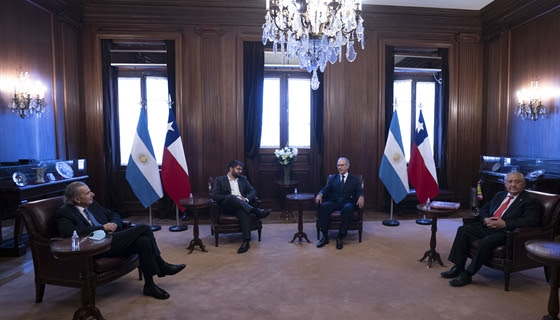 Presidente Boric visitó la Corte Suprema argentina