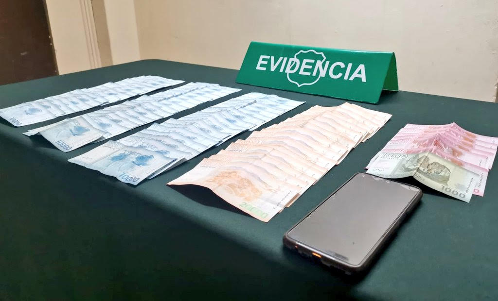 Carabineros detuvo a dos bolivianos por tráfico de inmigrantes en zona de Colchane