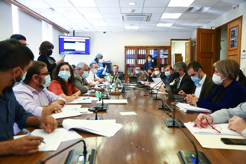 Comisión de Trabajo de la Cámara: Aumento del sueldo mínimo da su primer paso
