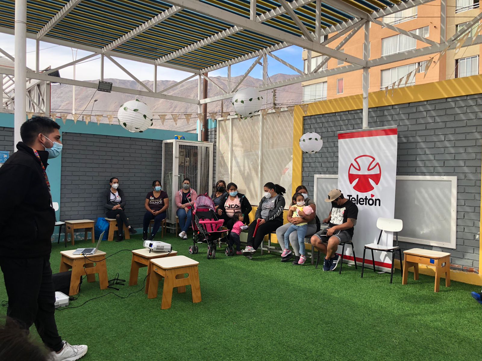 JUNJI Tarapacá y Teletón: Capacitan a familias en inclusión