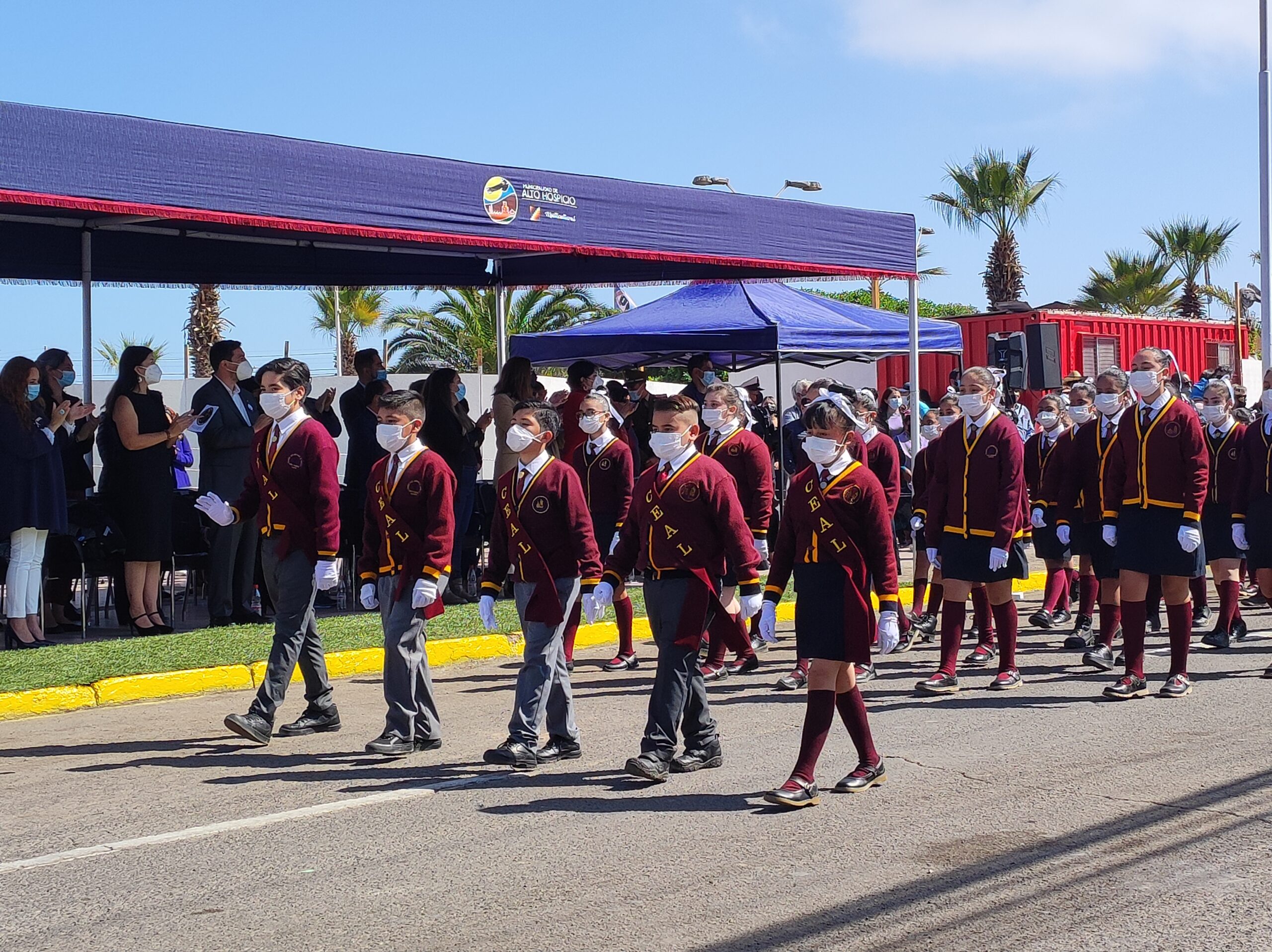Estudiantes de Alto Hospicio rindieron homenaje a las Glorias Navales