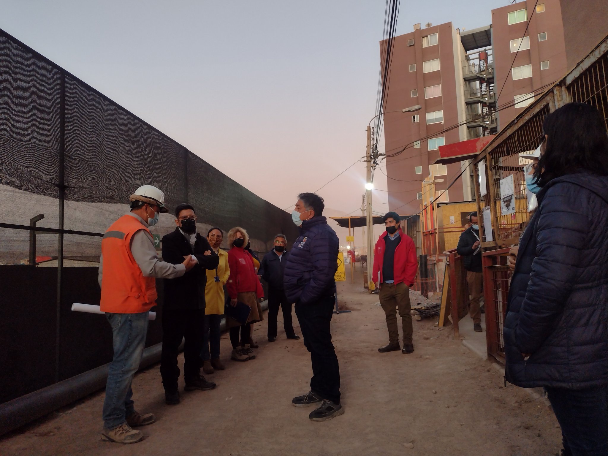 Plan Socavones: Avanzan obras de recambio de redes en condominio Tortugas 1 en Alto Hospicio