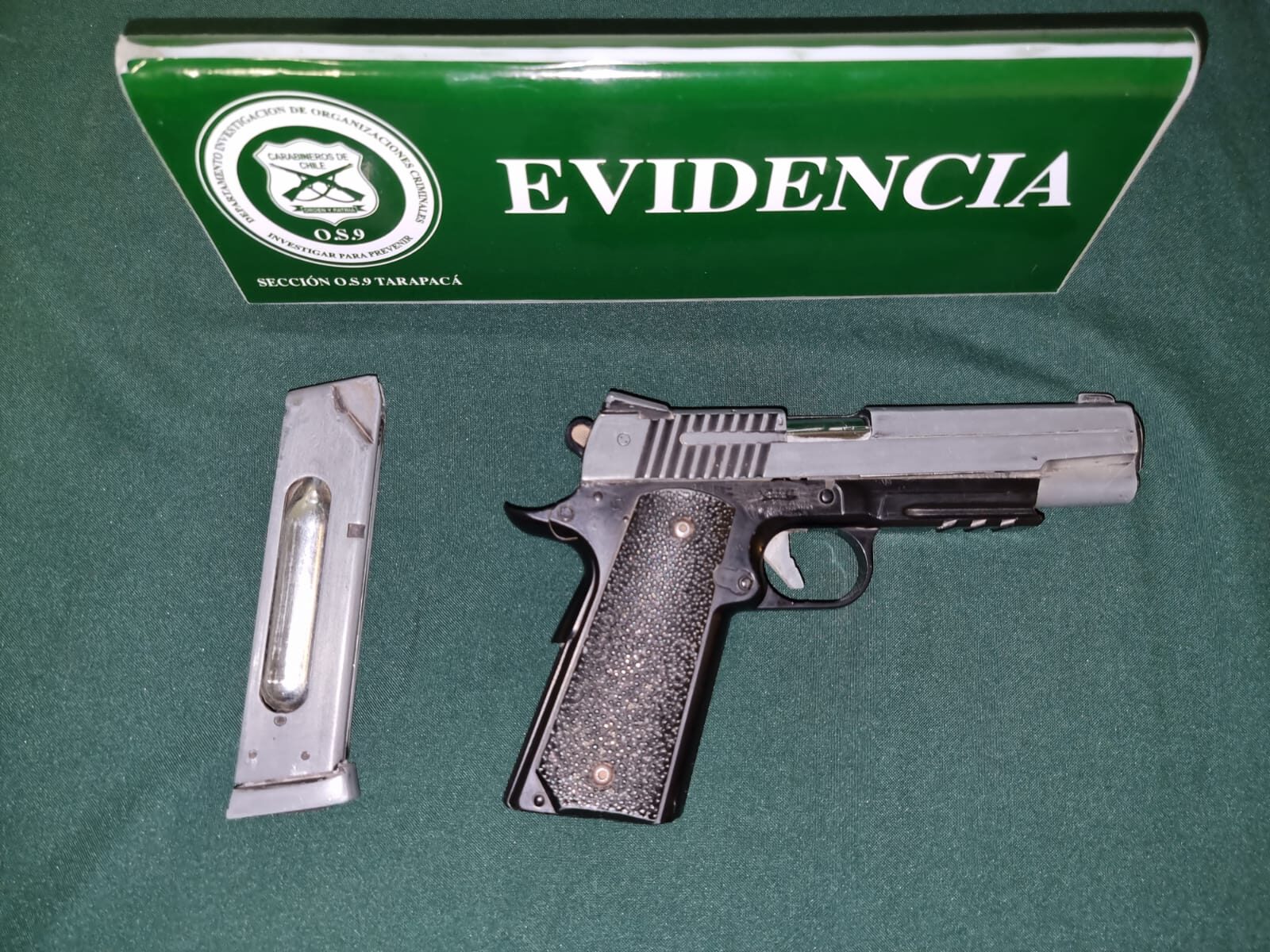 Menor de edad detenido por portar una pistola en Alto Hospicio