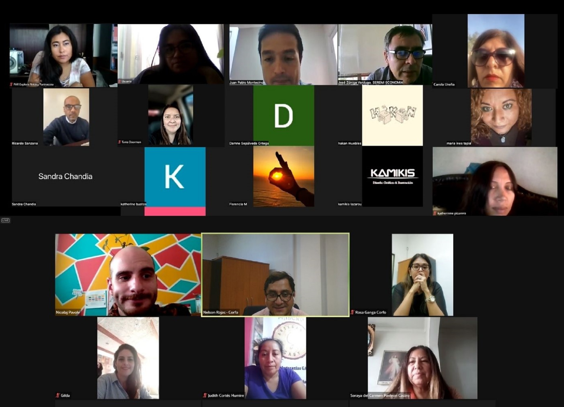 Emprendedoras de Arica y Parinacota aprenden a gestionar contenidos y contar historias para Instagram