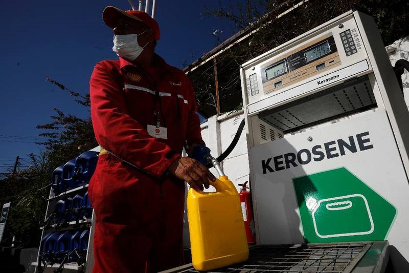 Cámara aprueba proyecto para bajar el precio de la parafina 